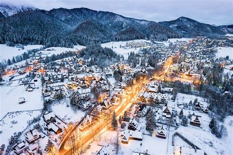 10 Best Ski Resorts in Europe - Where to Go Skiing and Snowboarding in Europe? - Go Guides