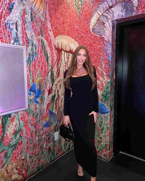 Cora Maay - Age, Height, Net Worth, Boyfriend, Bio, Facts, Wiki