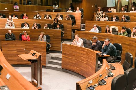 Escolares del colegio público Reconquista de Cangas de Onís llevan los ...