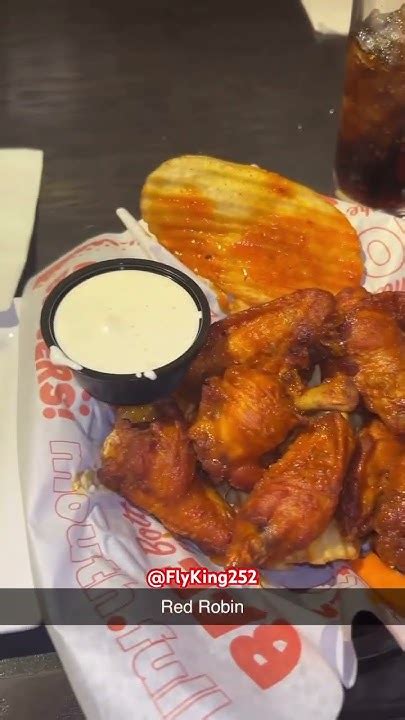 🍔Red Robin Wings & Yukon Chips-Durham,NC#redrobin#wings#chips#saucy# ...