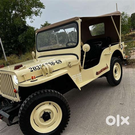 Customised Mahindra willy with 2500 cc engine - Cars in Suranussi ...