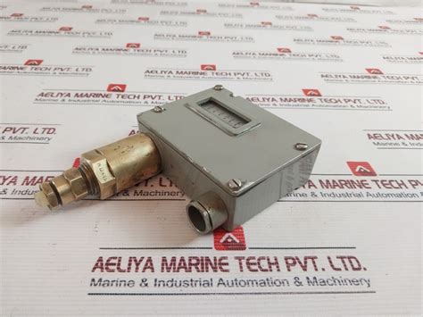 Trafag 900.2377 Pressure Switch 250V~ 10(3)A – Aeliya Marine Tech