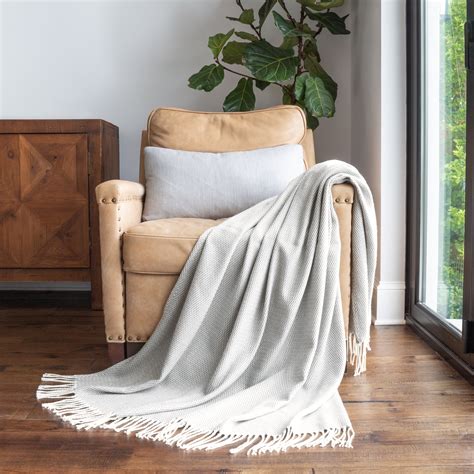 Noble Linens Gray Herringbone Throw Blanket, 50" x 60" - Walmart.com
