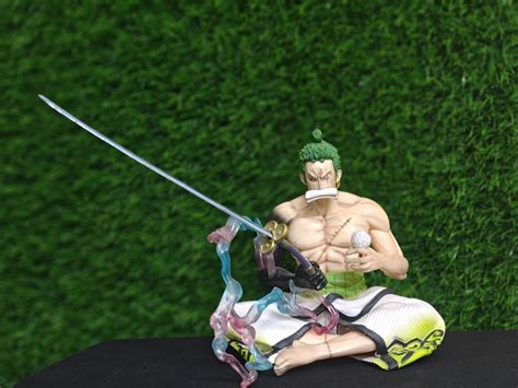 One Piece : Roronoa Zoro Wano Arc Figure – Seated Battle Focus Pose ...