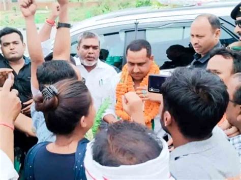 Santosh Bikral – He is the most reputed politician of Maa, Mati ...