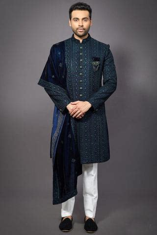 Top 15 Trending Kurtas for Men: Navratri, Diwali & Wedding Celebrations ...