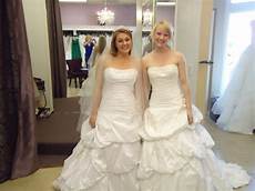 Wedding Dress White Vs White by White Vs White Pics In Here Wedding Dress White Vs White