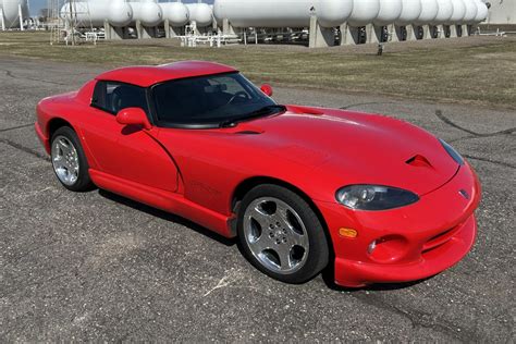 23k-Mile 1999 Dodge Viper RT/10 for sale on BaT Auctions - sold for $43,500 on April 17, 2025 ...