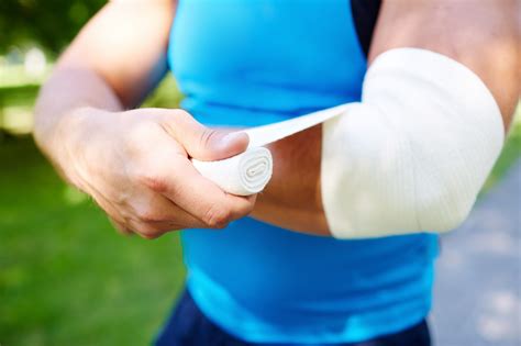 Unexplained Swelling Of The Forearm | 6 Likely Causes