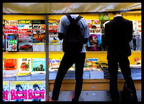 Media Items Examples 的图像结果