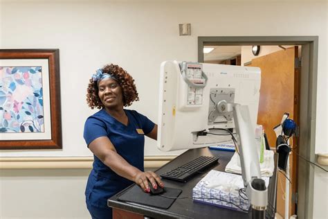 Leesburg | Heritage Hall Facilities — American Health Care