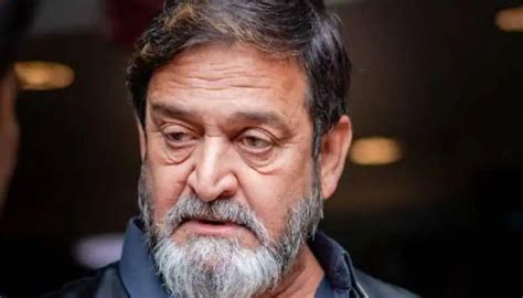 Mahesh Manjrekar operated for urinary bladder cancer | Sangbad Pratidin