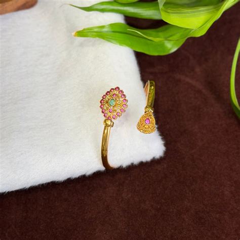 Vijayaart Jewellery – Vijaya Art Jewellery