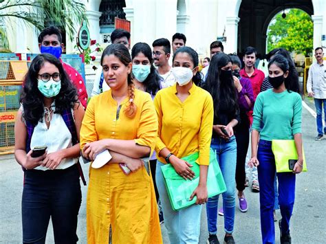 ukraine: A year on, medical students remember life in Ukraine