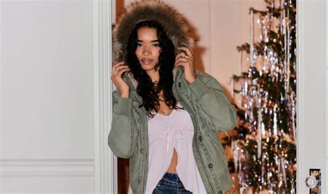 Hollister Student Discount | UNiDAYS