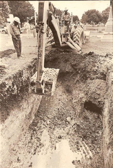 This week in in 1977, socialite Sandra West was buried in her Ferrari ...