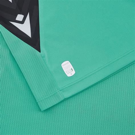 Wrexham AFC 2025/26 Junior Authentic Home Goalkeeper Shirt - Wrexham ...