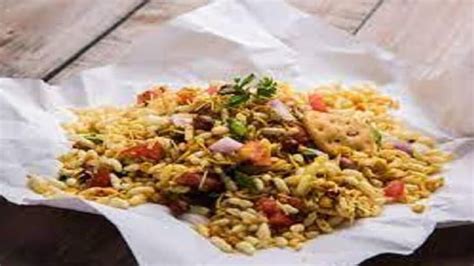 फ्री में 'भेलपुरी' खिलाने से किया इनकार, स्ट्रीट फूड वेंडर पर हमला ...