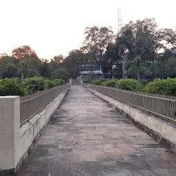 Meer Nawab Shah Saiyed Qutubuddin Tomb - Historical landmark - Vadodara ...