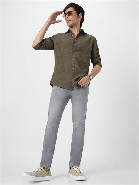 Olive Green Shirt & Matching Pant: Fashion Tips for Men – Urbano Fashion