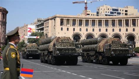 Сколько служат по контракту в Армении