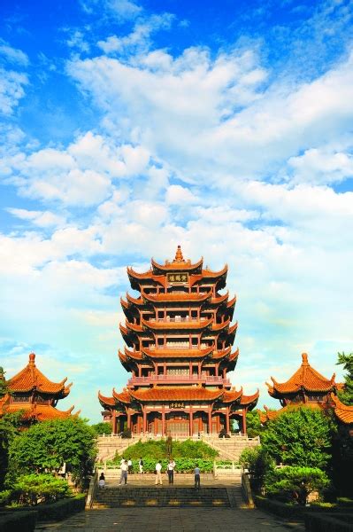 武汉的这座“优秀历史建筑”改造成酒店，堪称“全国首家”，你去过吗_汉口_艺术_城市