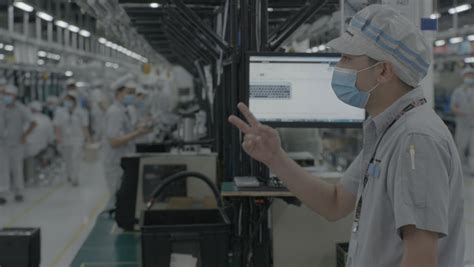 探访日产武汉工厂 感受ARIYA艾睿雅电池安全先进技术 - 知乎