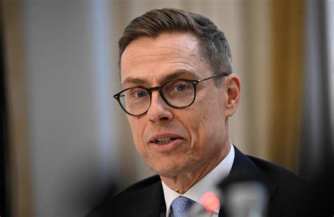 Finlands president Alexander Stubb håller sitt första pressinfo | Yle Nyheter | Yle Arenan - president of finland