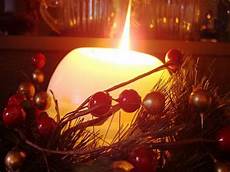 candele di natale immagini l albero delle mele il solstizio d inverno e la festa di yule candele di natale immagini l albero delle mele il solstizio d inverno e la festa di yule