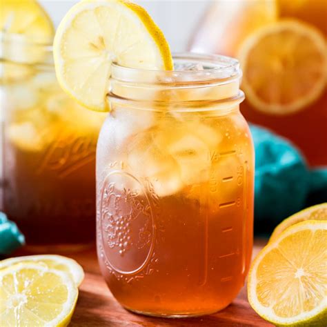 Iced Tea With Lemon