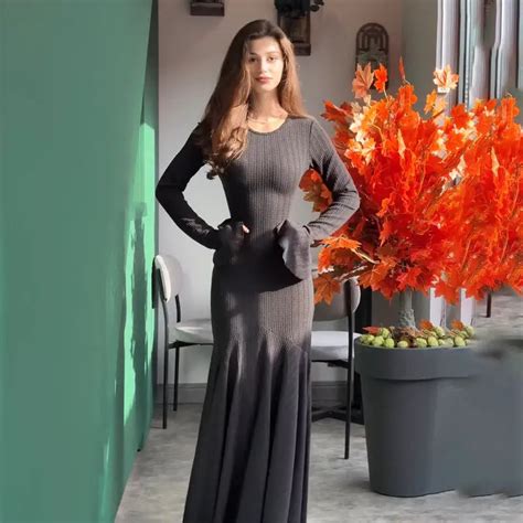 Bodycon Dress - Pleated Long Dress - Slim Fit Dress – Fashionnsio