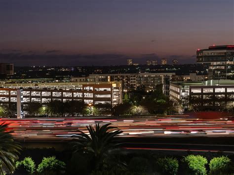Hotel Rooms & Suites in Orange County | Hyatt Regency Irvine