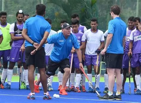 भारतीय हॉकी टीमें 19 अगस्त से शुरू करेंगी अपनी ट्रेनिंग - indian hockey ...