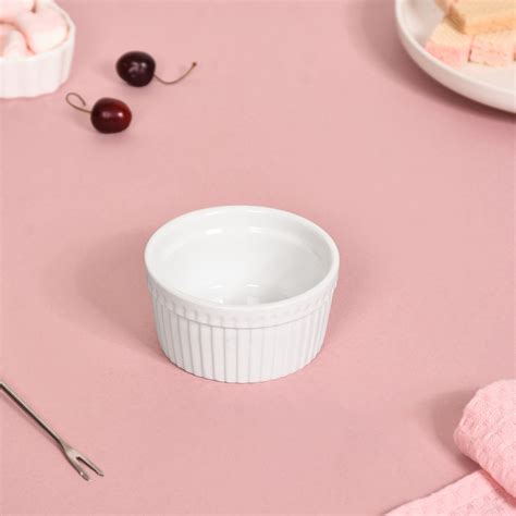 Fondue Pot with Stand Online - Premium Fondue Set | Nestasia