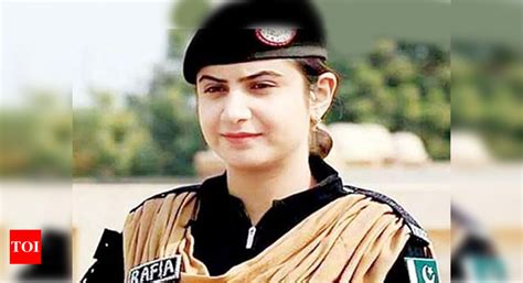 29-year-old becomes first Pak woman to join Bomb Disposal Unit - Times ...