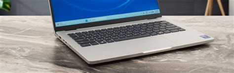 Dell Pro 14 (PC14250) Review - Entry-Level Business Laptop That Looks ...