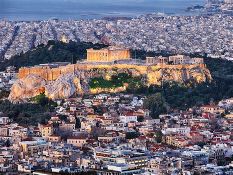 Grčka uvodi radni dan od 13 sati, hoće li je to spasiti | Bloomberg Adria