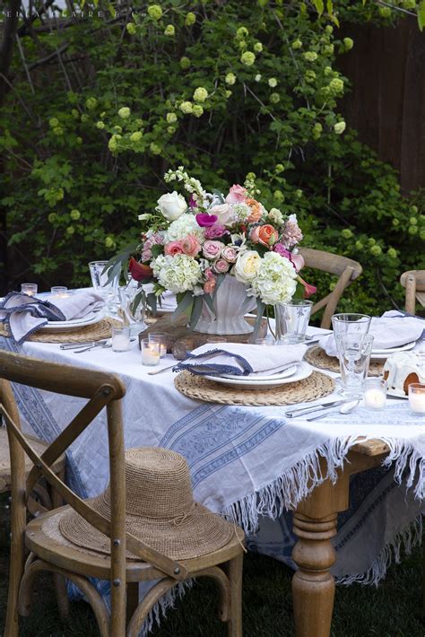 Spring Entertaining- Outdoor Table Setting | Outdoor table settings ...