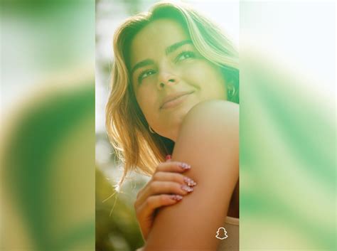 'Addison Rae Goes Home': Snapchat Series Debuts Trailer