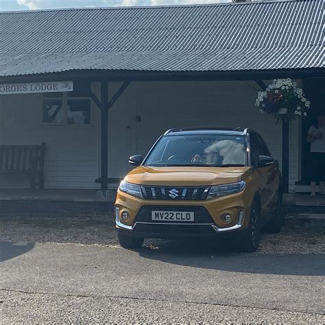 ST GEORGE'S LODGE (Brookwood) - Motel Reviews, Photos, Rate Comparison ...
