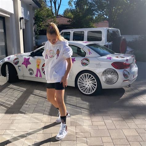 Nude And Leaked Pics Of Sexy Dancer Jojo Siwa 2022 (29 Photos) - FappeningTime