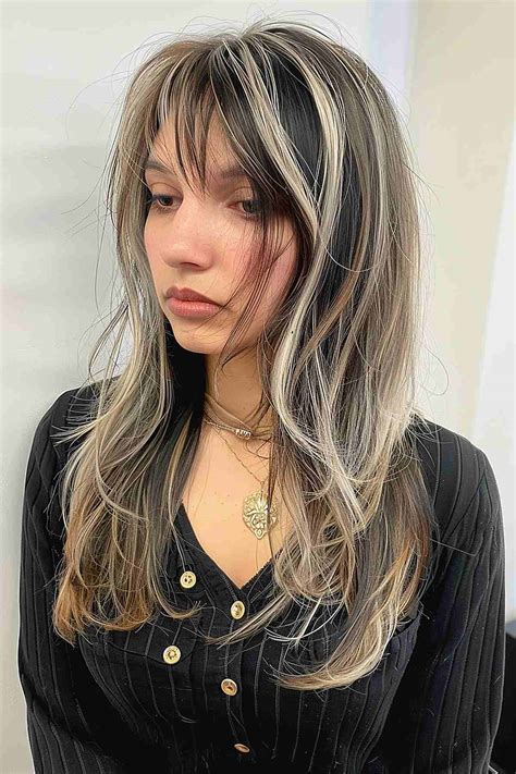 Chunky Blonde Highlights In Light Brown Hair