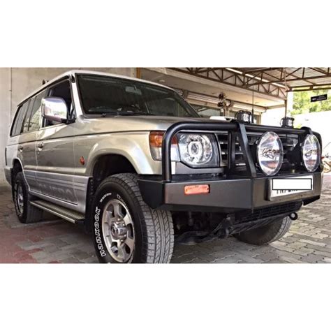 MITSUBISHI PAJERO Front Bumper V-1.