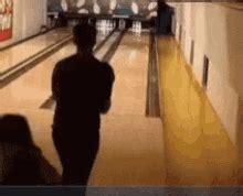 Bowling Tutorials for Making Strikes 的图像结果