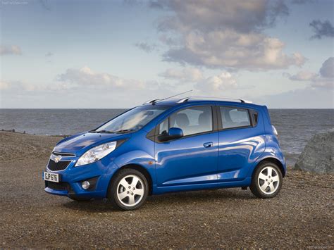 Chevrolet Spark (2010) - picture 5 of 130