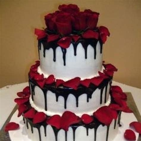 Black Forest-Wedding-Cake-Decoration-With-Flower [WC-806] - Truffles Cake