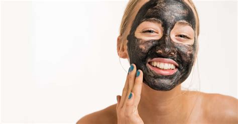 How to lift droopy cheeks | Femina.in