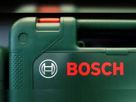 Mphasis - Reliance Industries, NMDC among 5 stocks with short buildup ...