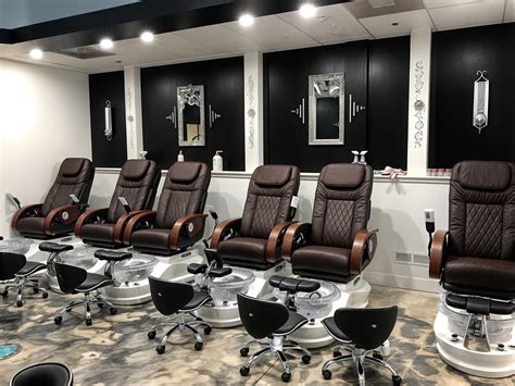 Upscale Day Spa Nails Salon