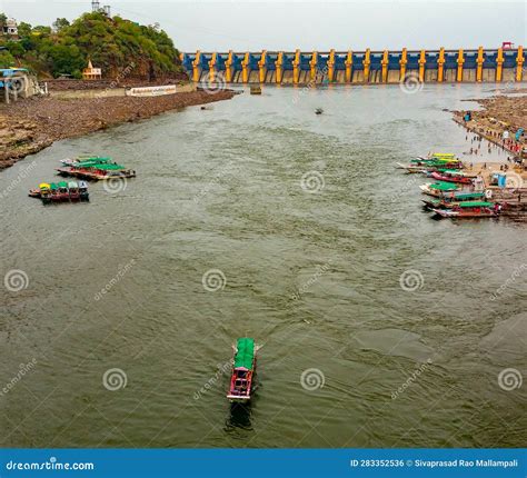 Omkareshwar Dam on Narmada River, Madhya Pradesh, India Stock Photo - Image of named, water ...